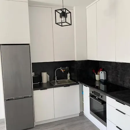 33 Nad Ilawka Apartment